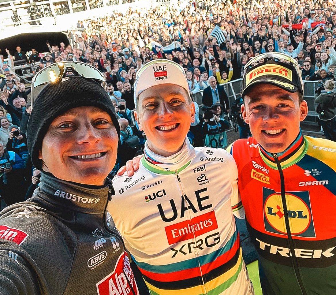 van der Poel e Pogacar